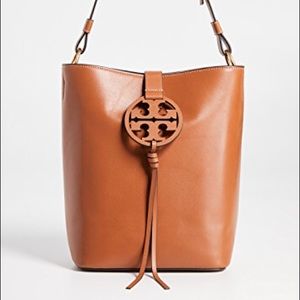 Nwt Tory Burch aged cameo miller hobo authentic